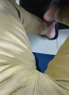 Aruna - Male escort in Colombo Photo 8 of 8
