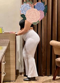 Aruni chamathka - escort in Colombo Photo 4 of 7