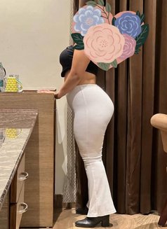 Aruni chamathka - escort in Colombo Photo 7 of 7