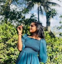 Aruni (Special for Girlfriend Experience - escort in Colombo
