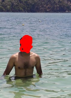 Arunnn - Male escort in Chennai Photo 2 of 3