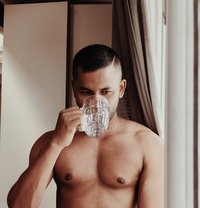 Arup Sarma - Acompañantes masculino in Guwahati