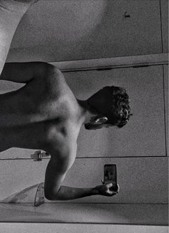 Arush - Male escort in Hyderabad Photo 2 of 3
