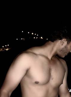 Arush - Acompañantes masculino in Pune Photo 2 of 3