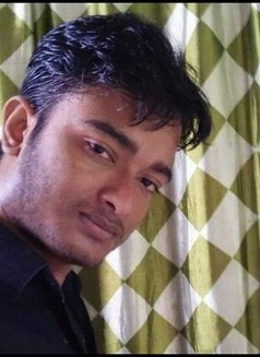 Arush Khan - Male escort in Kolkata Photo 6 of 9