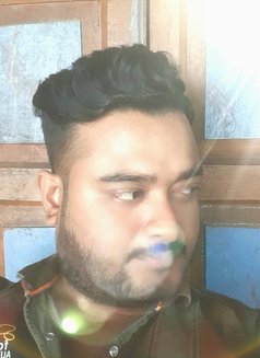 Arush Khan - Male escort in Kolkata Photo 1 of 9