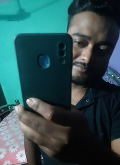 Arush Khan - Male escort in Kolkata Photo 4 of 9