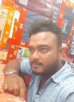 Arush Khan - Male escort in Kolkata Photo 8 of 9