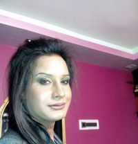 Arushi Chaudhury - Transsexual escort in Mumbai