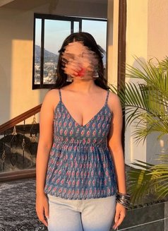 Arushi Independent Service Available - escort in Bangalore Photo 2 of 5