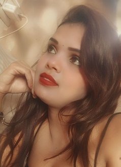 Arushi - escort in Ahmedabad Photo 1 of 3