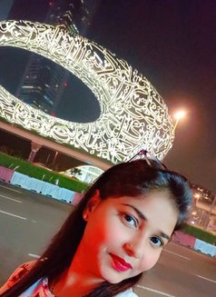 Arushi - escort in Fujairah Photo 2 of 6
