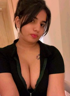Arushi Cash Payment - escort in Thiruvananthapuram Photo 2 of 5