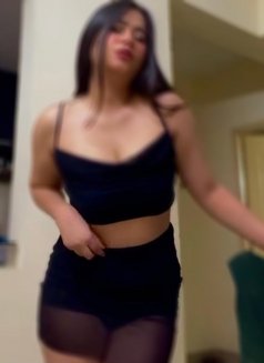 Shuruti - escort in Mumbai Photo 1 of 4