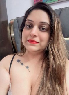 Arushika🥰 - puta in Jaipur Photo 1 of 7