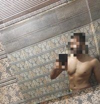 Arvin Jason - Male escort in Colombo