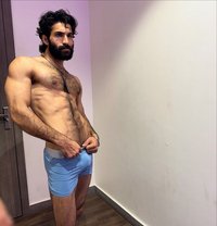 Arvind Baldiya - Male companion in Mumbai