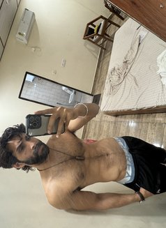 Arvind Baldiya - Male companion in Mumbai Photo 6 of 25