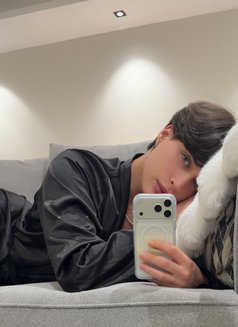 Arwa - Transsexual escort in Doha Photo 5 of 13