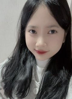 Arwen - escort in Mumbai Photo 3 of 4