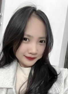 Arwen - escort in Mumbai Photo 4 of 4