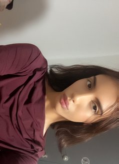 Arya - Male escort in İstanbul Photo 11 of 11