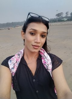 Arya - Transsexual escort in Kolkata Photo 6 of 8