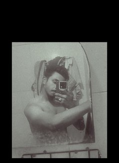 Arya - masseur in Kolkata Photo 12 of 15