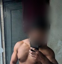 Arya - Acompañantes masculino in New Delhi