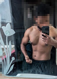 Arya - Acompañantes masculino in New Delhi Photo 4 of 6