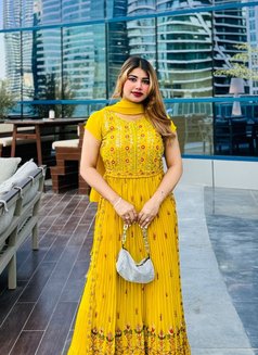 ~ ARYA ~ Indian Hot & Sexy Girl - puta in Dubai Photo 11 of 22