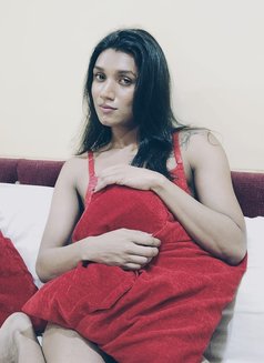 Arya Ss - Transsexual escort in Kolkata Photo 6 of 8