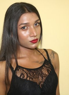 Arya Ss - Transsexual escort in Kolkata Photo 8 of 8