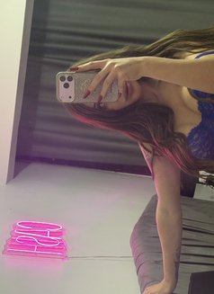 Arya - escort in İstanbul Photo 6 of 9