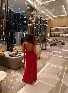 Arya - puta in İstanbul Photo 13 of 19