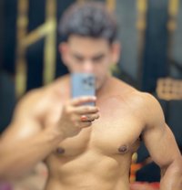 Aryaa - Acompañantes masculino in Ranchi