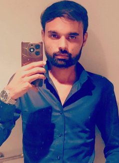 Aryan 69 - Male escort in Ahmedabad Photo 1 of 4