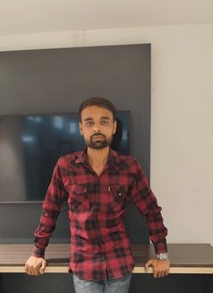 Aryan 69 - Male escort in Ahmedabad Photo 3 of 4