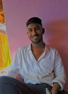 Aryan Couple Escort and Single Mom - Male escort in Candolim, Goa Photo 2 of 2