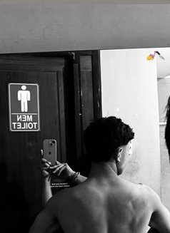 Aryan - Male escort in Chandigarh Photo 1 of 2