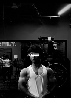 Aryan - Male escort in Chandigarh Photo 2 of 2