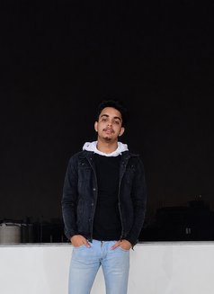 Aryan - Male escort in Gurgaon Photo 3 of 3