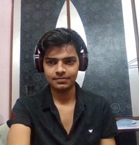 Aryan - Male escort in Mumbai
