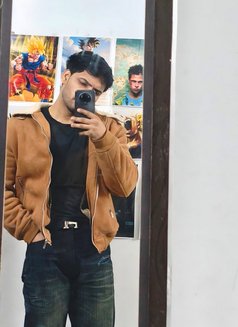 Aryan High Class escort - Acompañantes masculino in New Delhi Photo 16 of 19