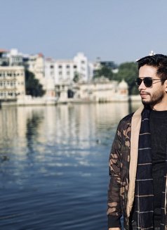 Aryan - Acompañantes masculino in Ahmedabad Photo 1 of 1