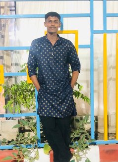 Aryan - Male escort in Bhopal Photo 4 of 4