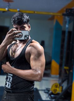 Aryan - Male escort in Bhubaneshwar Photo 1 of 2