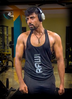 Aryan - Male escort in Bhubaneshwar Photo 2 of 2