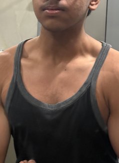 Aryan - Male escort in Chandigarh Photo 2 of 6
