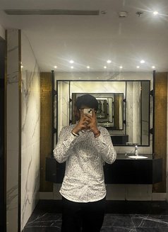 Aryan - Male escort in Chandigarh Photo 5 of 6